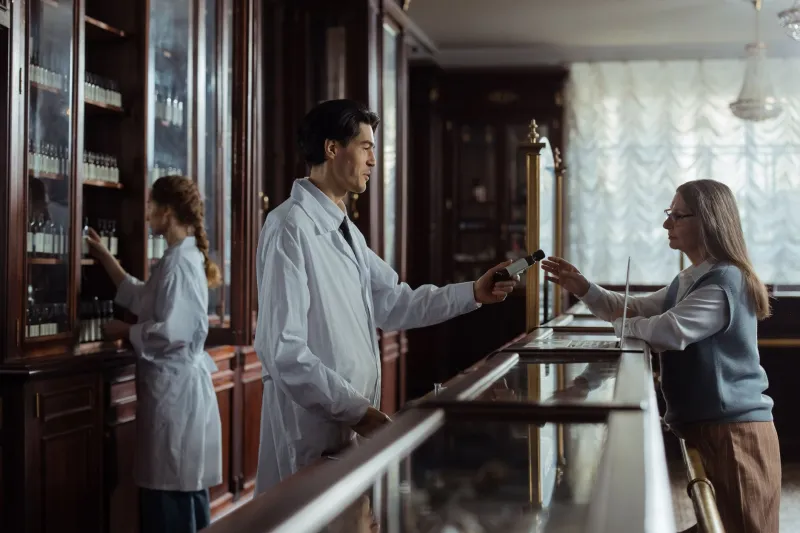 The Silent Safeguard: How Canadian Pharmacists Catch Medication Errors Before They Reach You