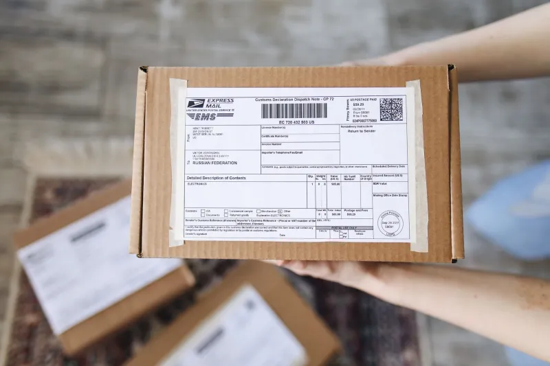 When Your Medication Vanishes in Transit: A Canadian Patient's Guide to Mail-Order Pharmacy Delays and How to Resolve Them